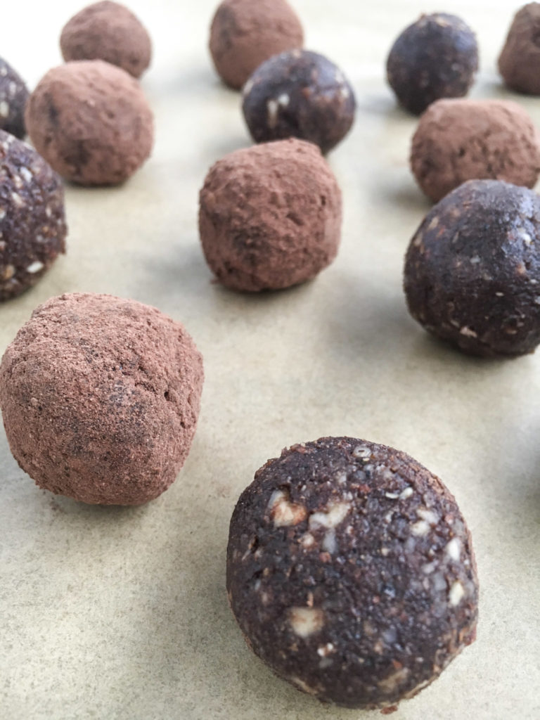maca-cacao-bliss-balls