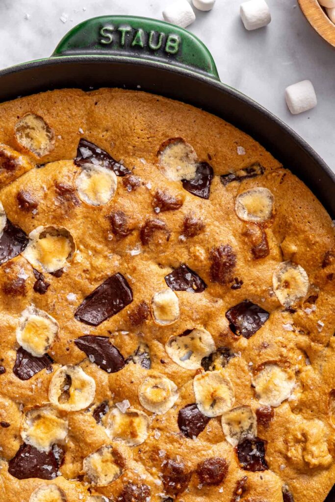 Gluten-free cookie skillet served with graham crackers, chocolate and flaky sea salt