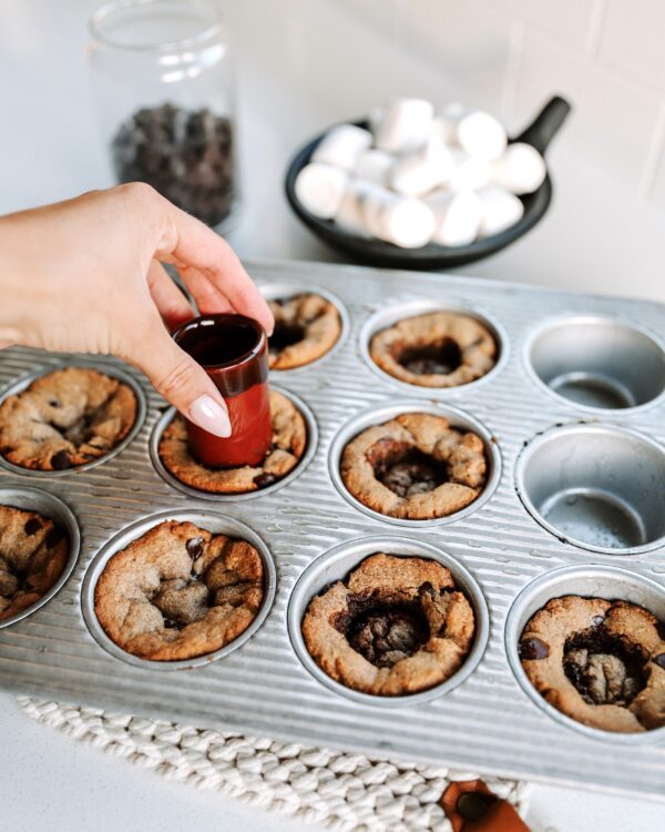 S Mores Cookie Cups Rachael S Good Eats S Mores Cookie Cups Rachael S Good Eats