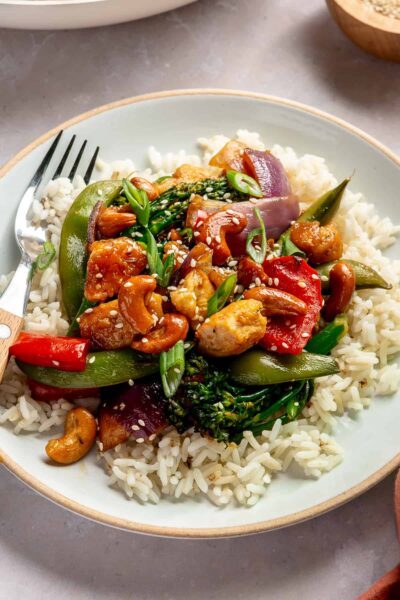 Cashew Chicken Stir-Fry - Rachael's Good Eats