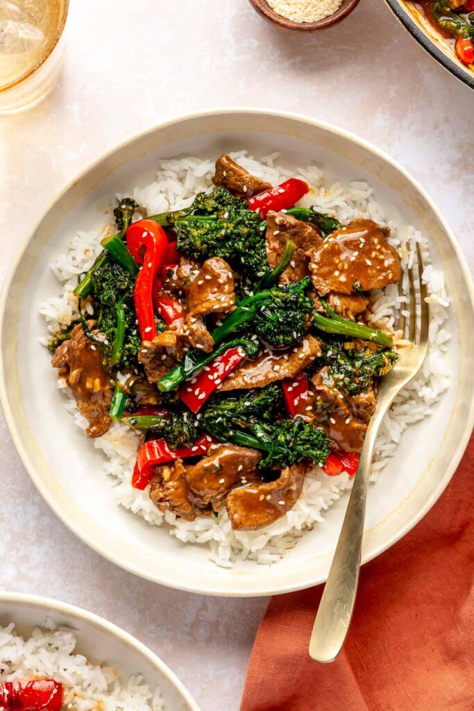 one-pan dinner recipe beef and broccoli