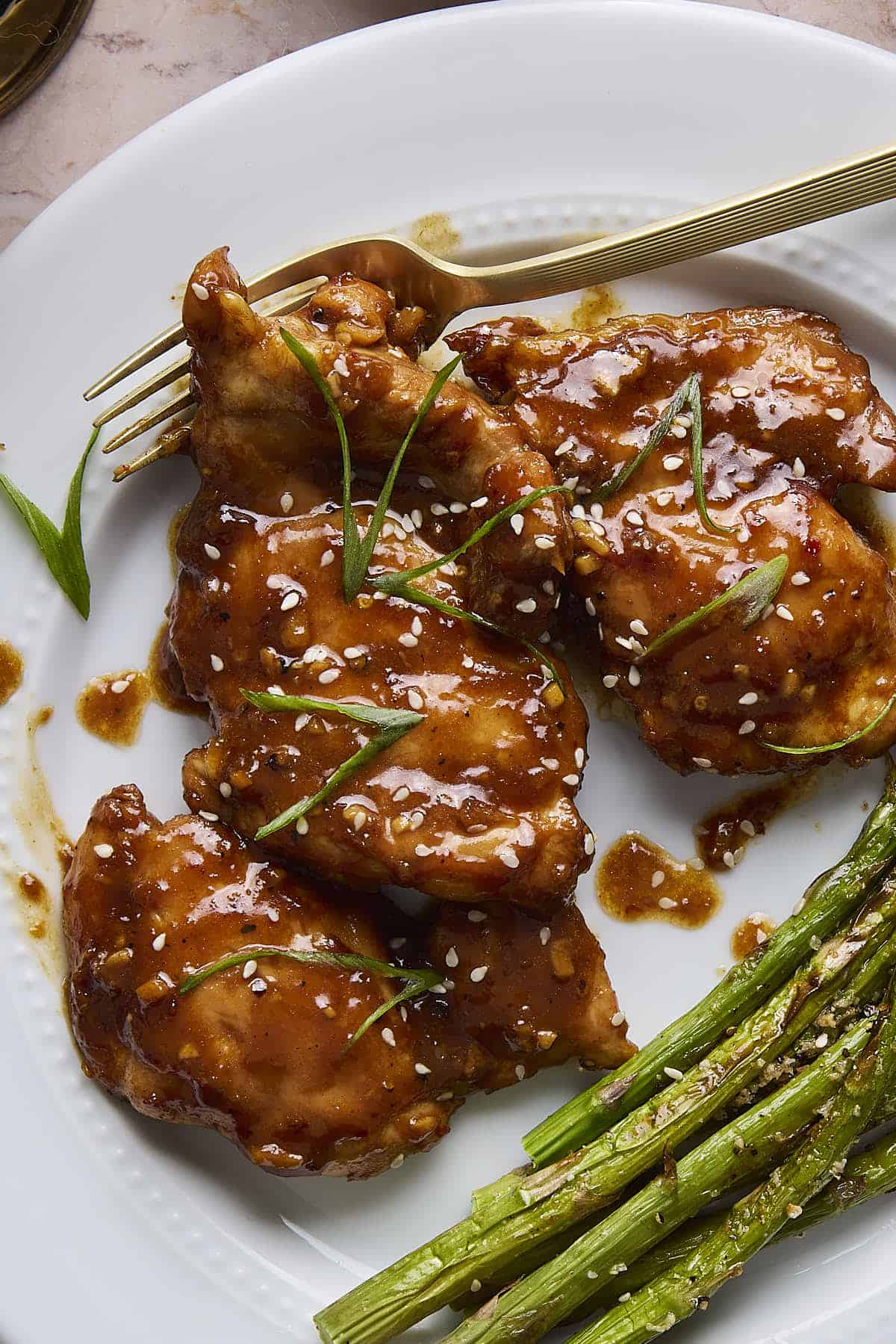 gluten-free, dairy-free, high-protein smokey garlic ginger chicken thighs