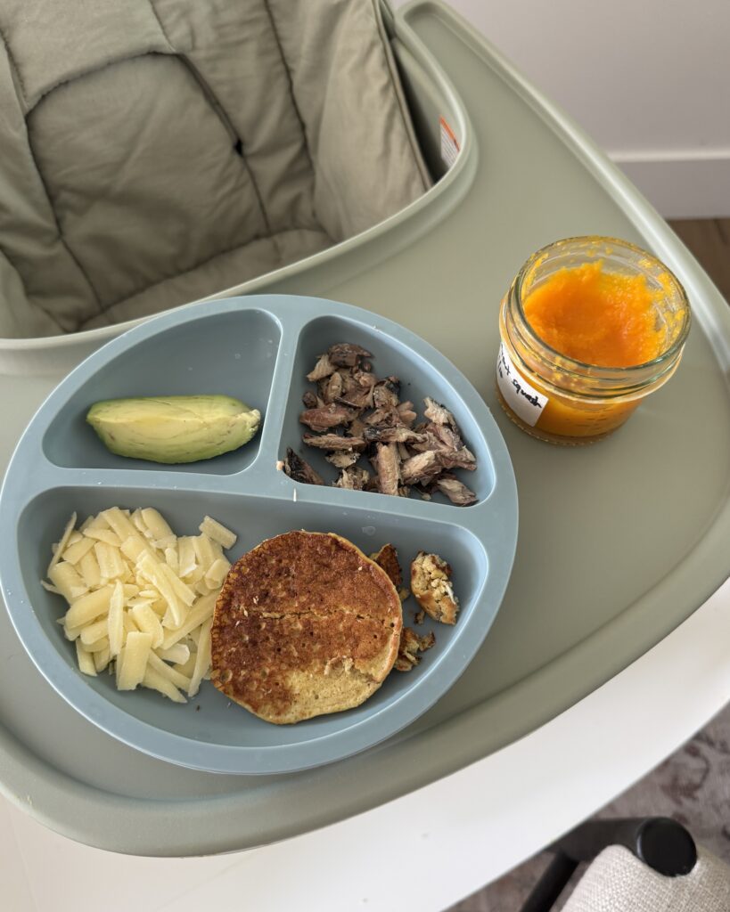 Introducing solids at 6 months in a high chair