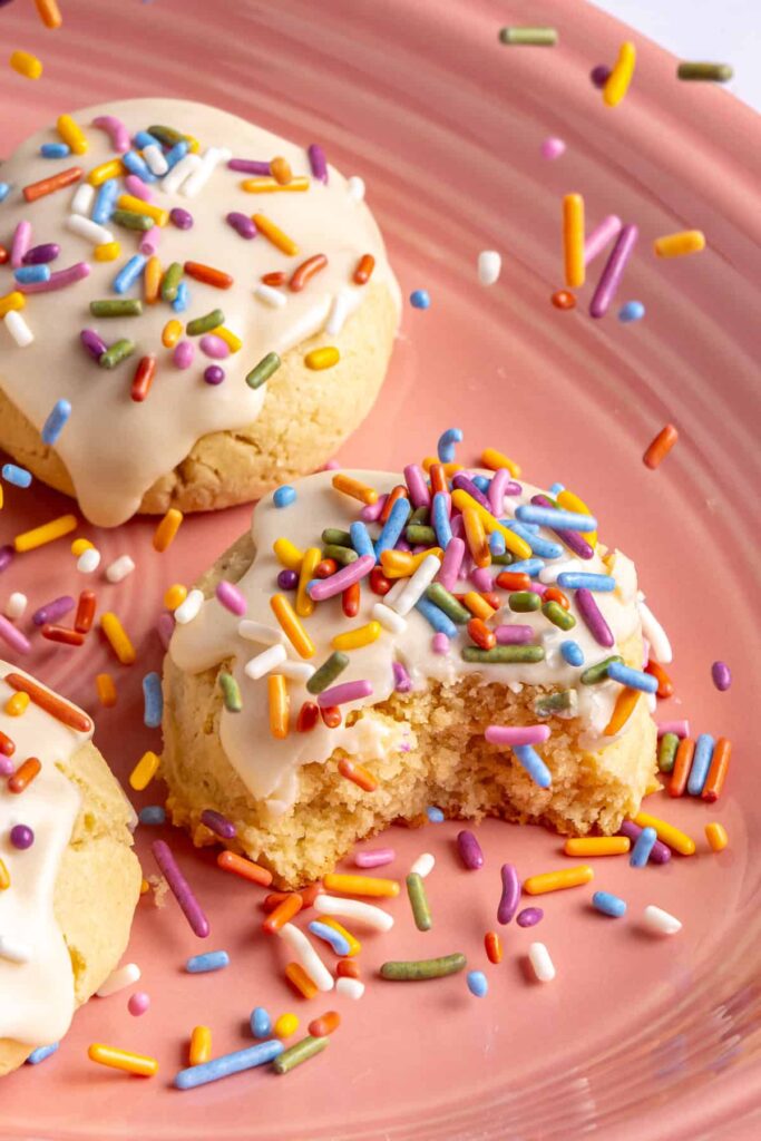 Healthy Lofthouse sugar cookies โ soft, gluten-free, and grain-free