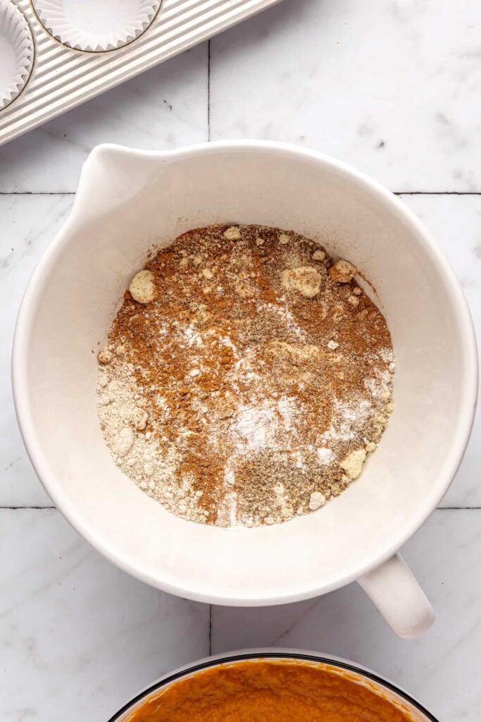 pumpkin muffins for toddlers (no added sugar, healthy recipe)