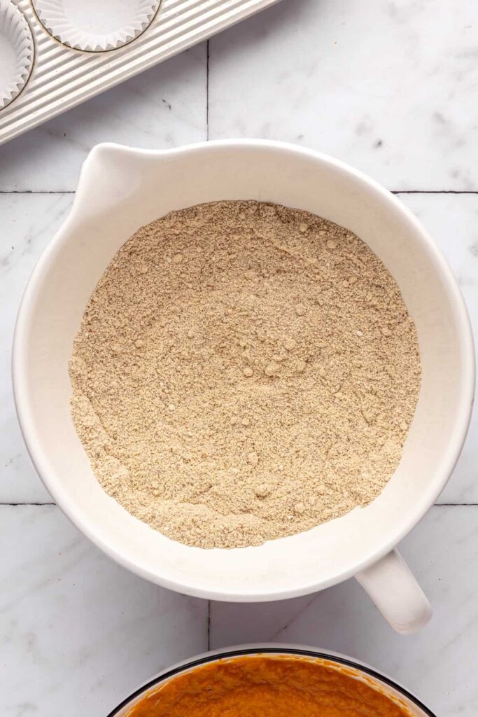 pumpkin muffins for toddlers (no added sugar, healthy recipe)