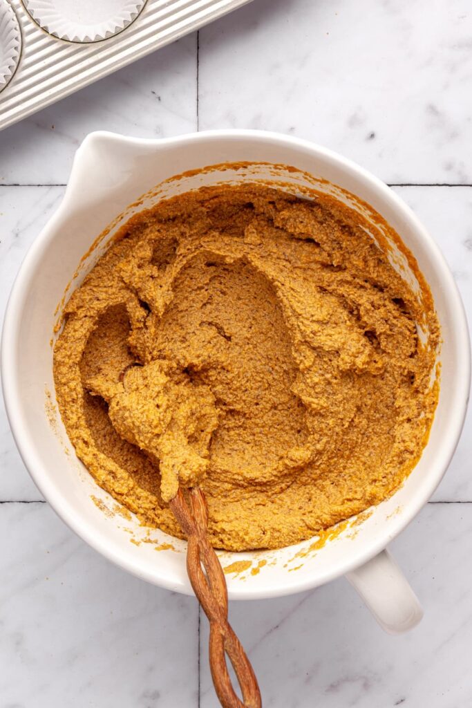 pumpkin muffins for toddlers (no added sugar, healthy recipe)