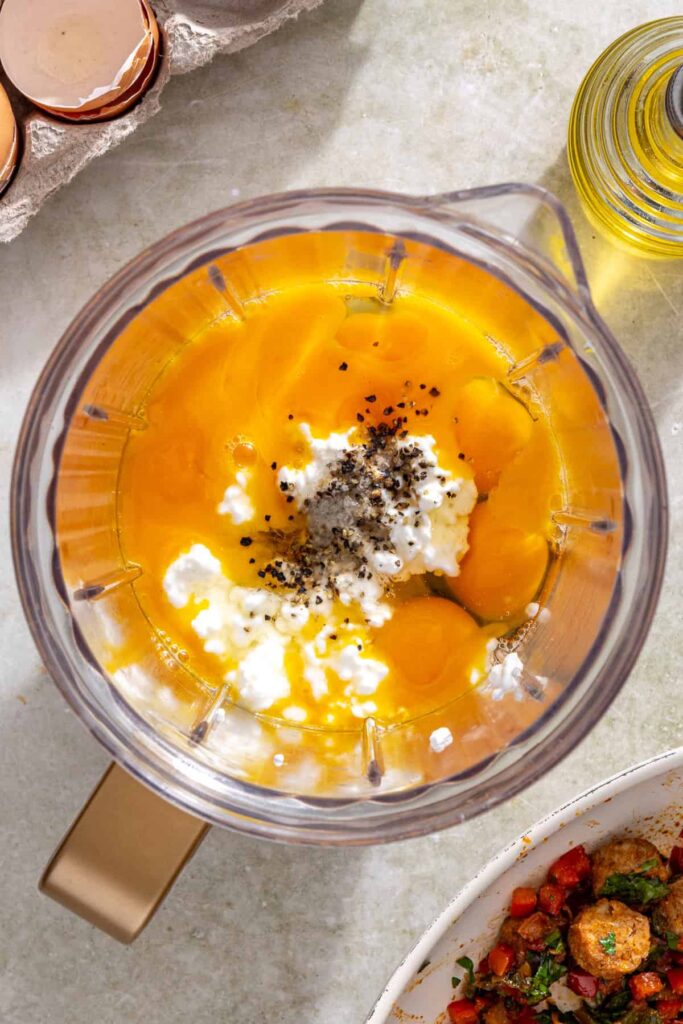 egg mixture with cottage cheese for gluten-free quiche cups filling in a blender