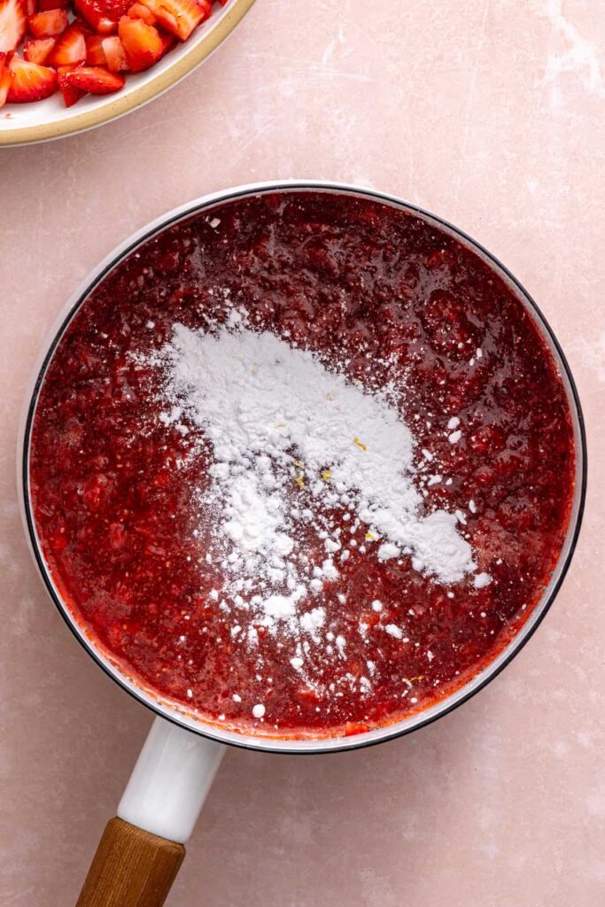 adding arrowroot starch to strawberry jam chia filling for strawberry oatmeal bars